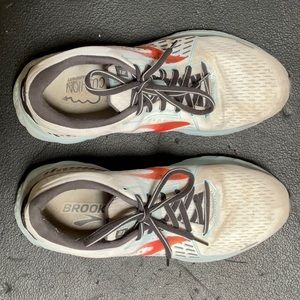 Women’s Brooks Adrenaline GTS 21 8.5